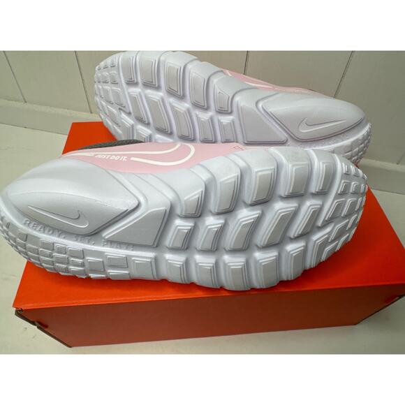 Nike Flex Runner 2 Pink Foam/White Flat Pewter Girl's Sneaker NWT in box Size 5Y - Picture 4 of 4